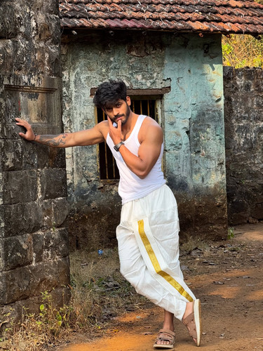 raj mohite 0707 1768920298 3814302380046135632 7445773993.jpg