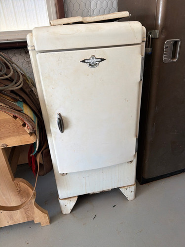 253b0681a8b0.jpg