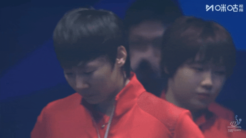 a2f64e41gy1id0pnzaq0mg20js0b4b2i.gif