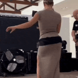 a0erLYd 460sv.gif