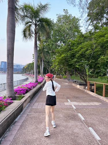 e3a650fdd12a46124fc418cd20acde8f.jpg