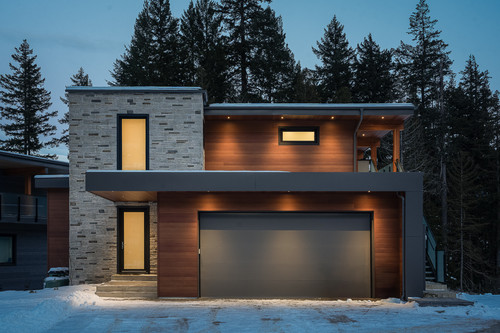 eagle residence pemberton exterior front blue hour soffit lighting.jpg