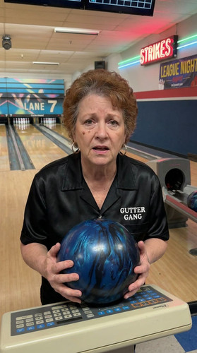 04 beverly bowling alley white f ref.jpg