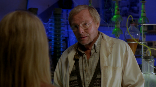 Monster.Island.2004.720p.AMZN.WEB DL.DDP2.0.H.264 RANDOM.0:46:00.optimized=high.png