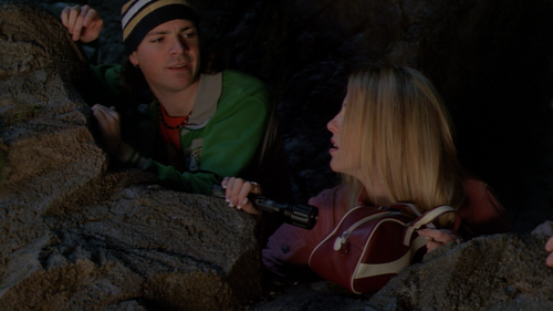 Monster.Island.2004.720p.AMZN.WEB DL.DDP2.0.H.264 RANDOM.1:09:00.optimized=high.png