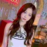 Pharita 110526 1.gif