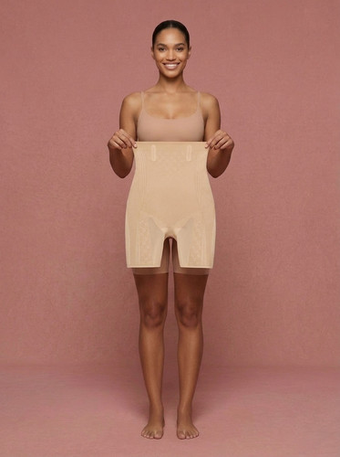 kai hold a2 pink.jpg