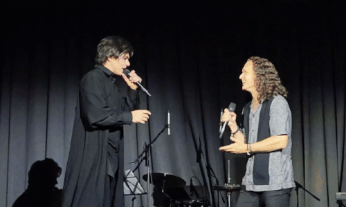 ezgif com resize 1.gif