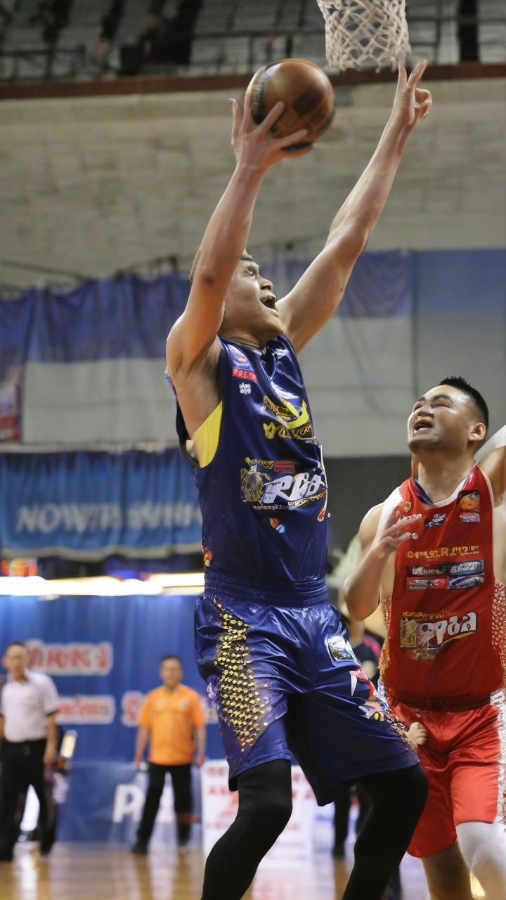 PBA Rain or Shine stays unbeaten at 6-0 on Norwood jersey night