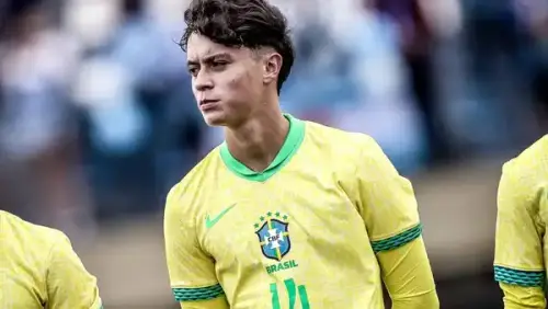 Filho de ex-craque e joia do São Paulo, estreia pela Seleção Sub-16 na França