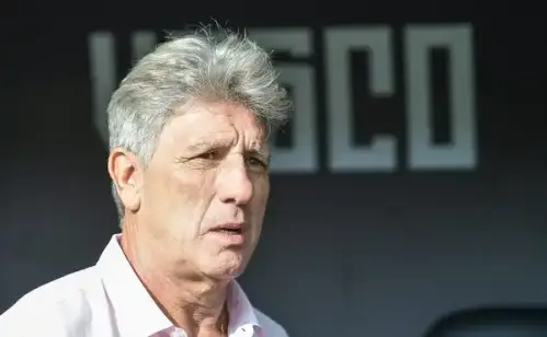 Vasco  desconsidera contratação de Arboleda após rescisão com o São Paulo