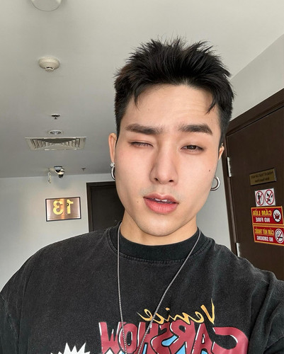  ganooo 1708931608 3311080773636605473 3407720004.jpg