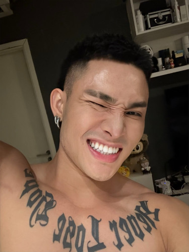  ganooo 1763283143 3767014498435704332 3407720004.jpg