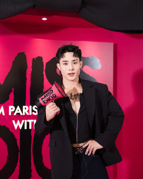  ganooo 1760677065 3745153126508861317 3407720004.jpg