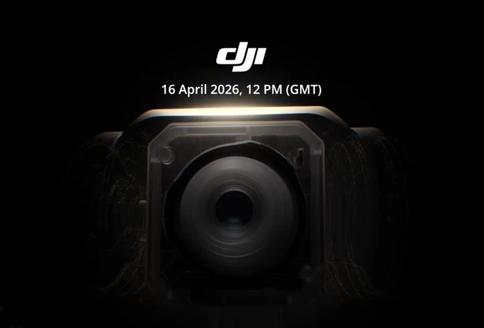 Cận cảnh DJI Osmo Pocket 4 với màn hình xoay và gimbal chống rung