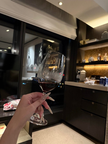 20251206 025805 DR5 SFbkyLO 03.jpg