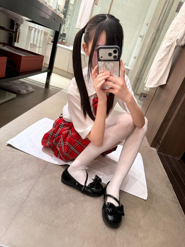 20251012 140132 DPtjfUME gU 02.jpg