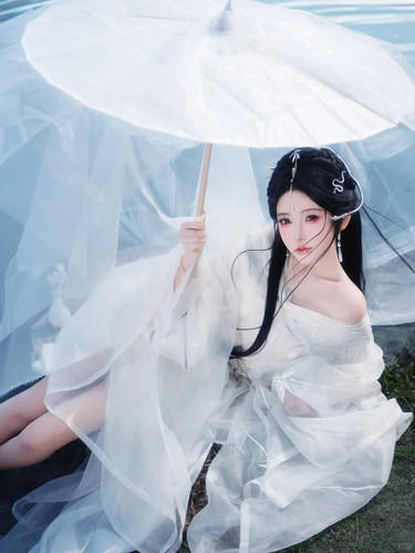 白蛇写真 缘起几许 情为何物 1 山茶花开写真馆苏州店 来自小红书网页版.jpg