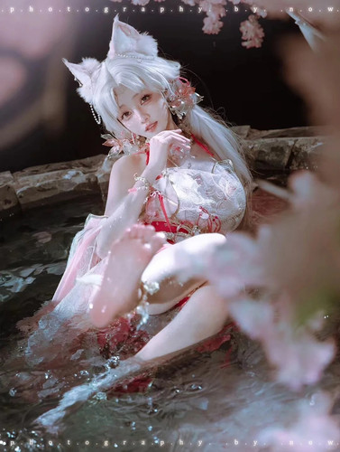 是狐狸摇摇 9 爱健身的化妆造型师Leo 来自小红书网页版.jpg