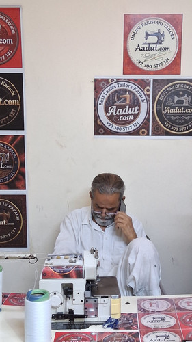 Aadut offer Online tailor, custom stiching Pakistan delivery USA, UK, Canada (34).jpg