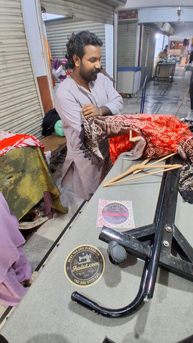 Aadut offer Online tailor, custom stiching Pakistan delivery USA, UK, Canada (123).jpg