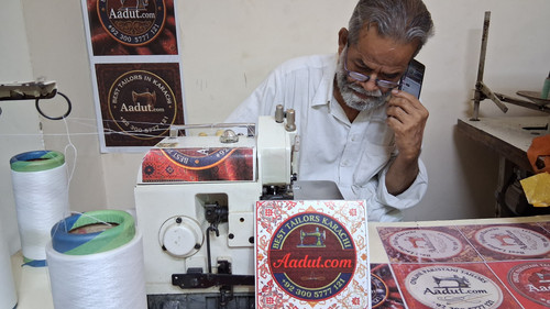 Aadut offer Online tailor, custom stiching Pakistan delivery USA, UK, Canada (65).jpg