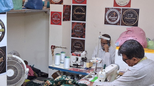 Aadut offer Online tailor, custom stiching Pakistan delivery USA, UK, Canada (95).jpg