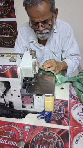 Aadut offer Online tailor, custom stiching Pakistan delivery USA, UK, Canada (142).jpg