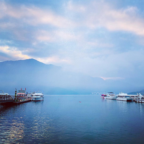 20181026 221759 Bpaa0TRnzp7 01.jpg