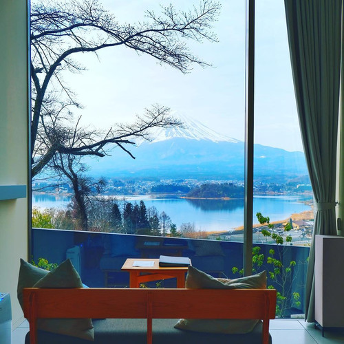 20190321 212515 BvSQ10vBfvX 01.jpg