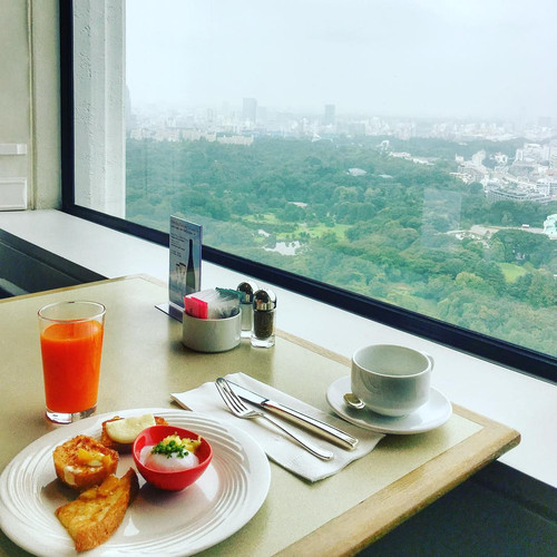 20170907 230451 BYwfFM Hmy3 01.jpg