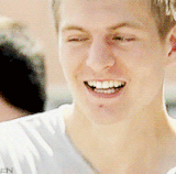 5D57DFF2 55FB 4C23 9E93 D32DDF41E95A.gif