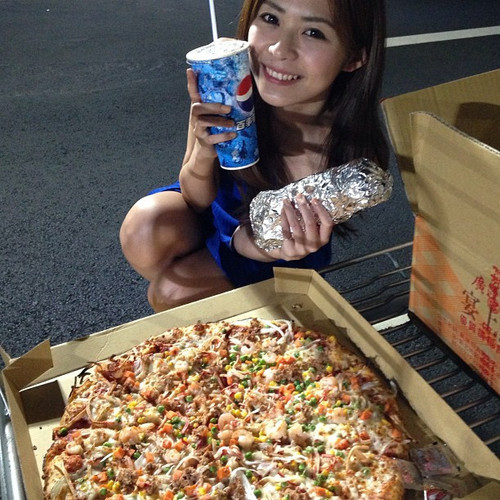 20130501 015206 YwFgKZM4Ys 01.jpg