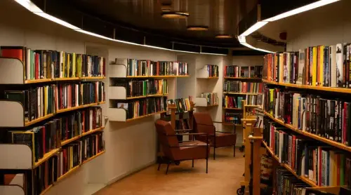 ciri fasilitas perpustakaan yang baik.webp