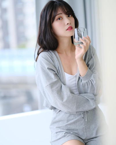 20220205 224624 CZnOYqbLo8S 01.jpg