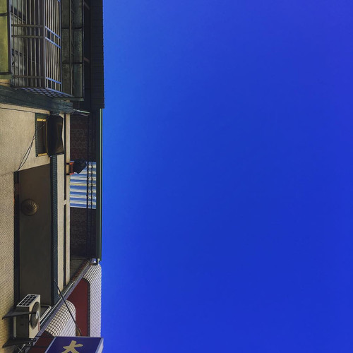 20170428 000005 BTaHrY0AEc3 01.jpg