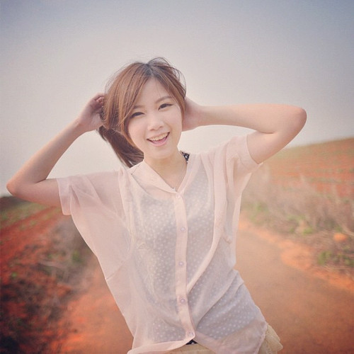 20120427 021705 J5 CRBM4TV 01.jpg