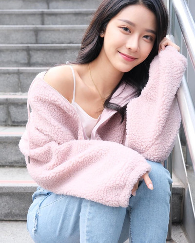 20201217 224305 CI6oHMJBqZX 01.jpg