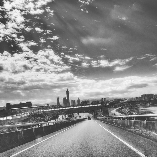 20161126 031923 BNQg3UaBqfi 01.jpg