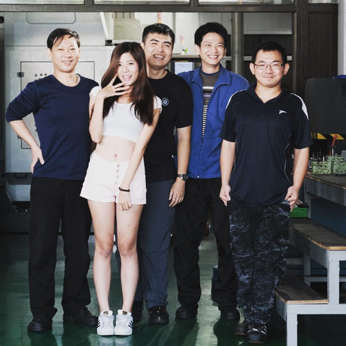 20161125 054329 BNOMj1nhexA 01.jpg