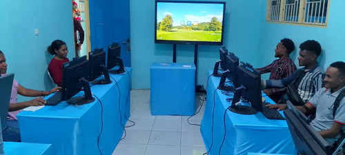 LAB. KOMPUTER.jpg