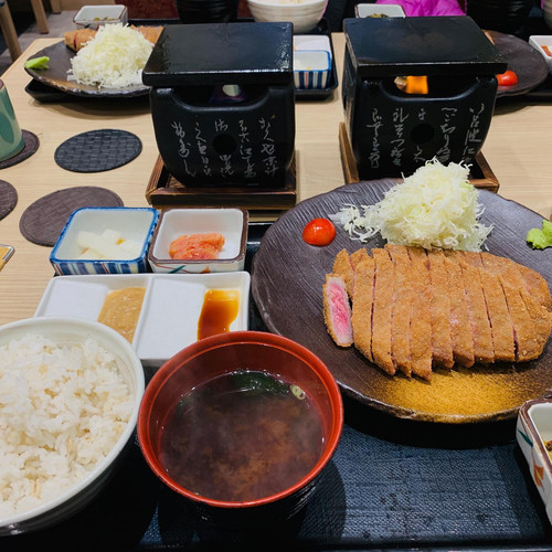 20200126 050557 B7xT UVlueY 04.jpg