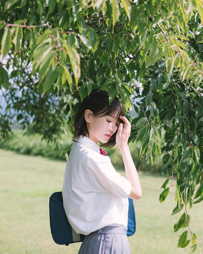 20230517 004404 CsUxfWWP3OH 02.jpg