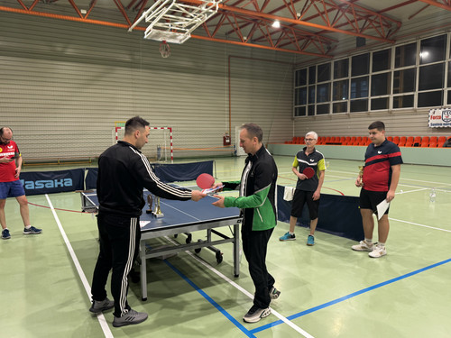 BI5M5Ge.md.jpg BI5M5Ge.md.jpg