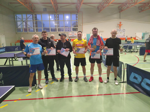 BIHe6IS.md.jpg BIHe6IS.md.jpg