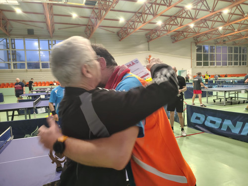 BIJoI7S.md.jpg BIJoI7S.md.jpg