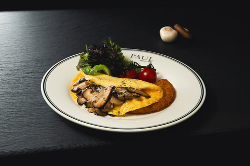 CHEESY MUSHROOM OMELETTE resize.jpg