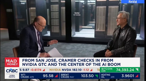 B9niGS56pI8D9r i.jpg