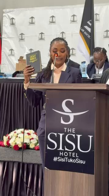 qz7 i8FQ 2bR3SWq.jpg