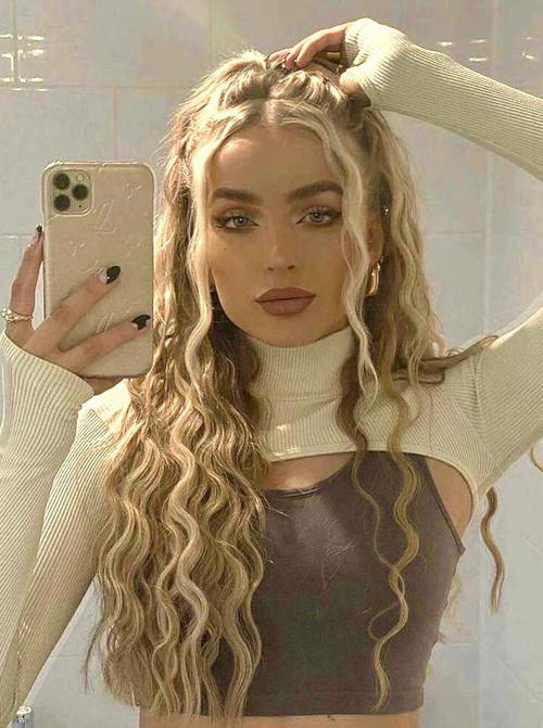 200. #longwavyhair 😍#wavyhair #Hairology.jpg